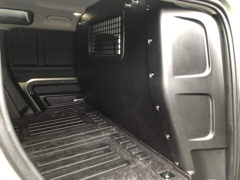 Land Rover Defender 110 D250 MHEV HSE - U1935