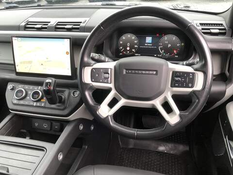 Land Rover Defender 110 D250 MHEV HSE - U1935