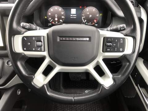Land Rover Defender 110 D250 MHEV HSE - U1935