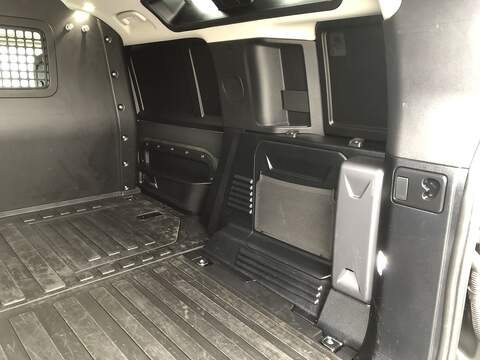 Land Rover Defender 110 D250 MHEV HSE - U1935