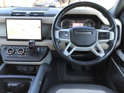 Land Rover Defender 110 D250 MHEV X-Dynamic S - U1958
