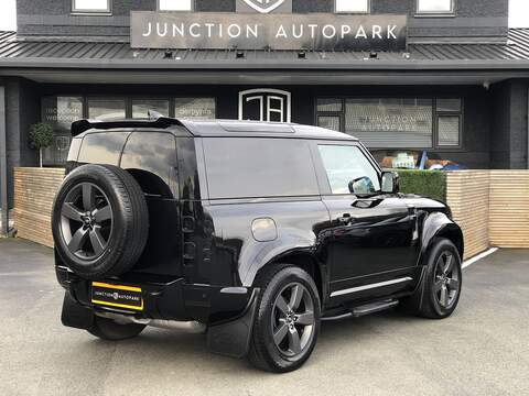 Land Rover Defender 90 D250 MHEV X-Dynamic SE - U1962