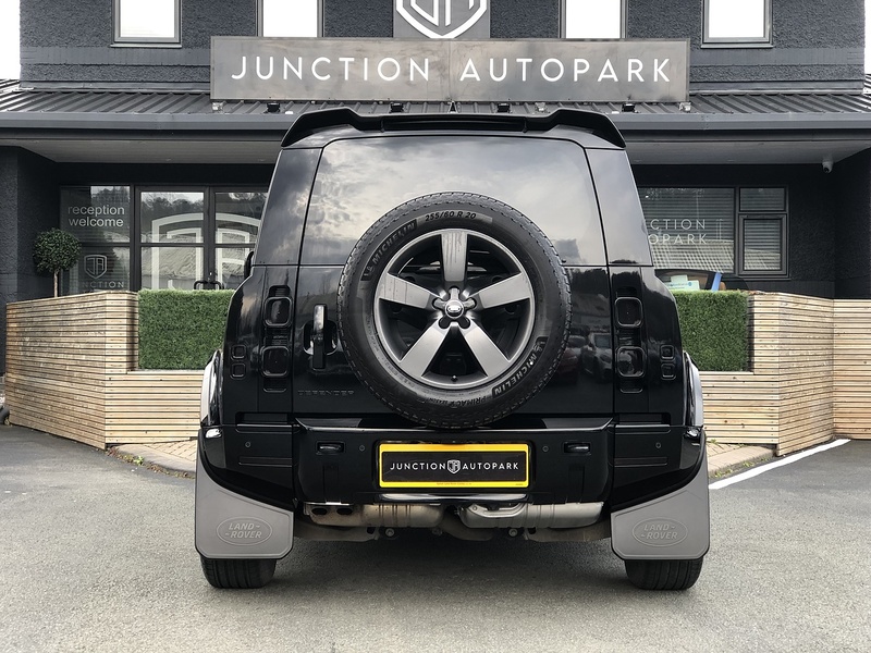 Land Rover Defender 90 D250 MHEV X-Dynamic SE - U1962