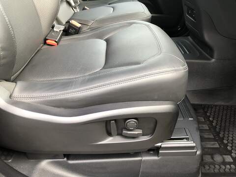 Land Rover Defender 90 D250 MHEV X-Dynamic SE - U1962