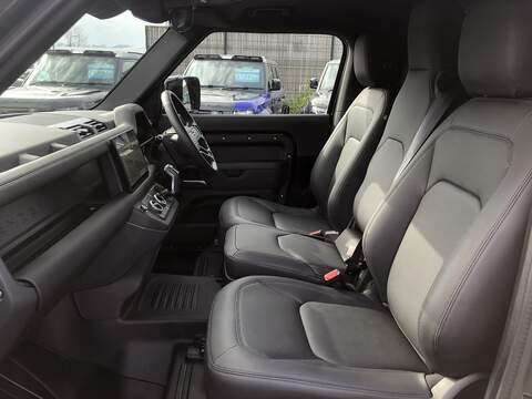 Land Rover Defender 90 D250 MHEV X-Dynamic SE - U1962