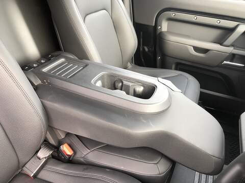 Land Rover Defender 90 D250 MHEV X-Dynamic SE - U1962