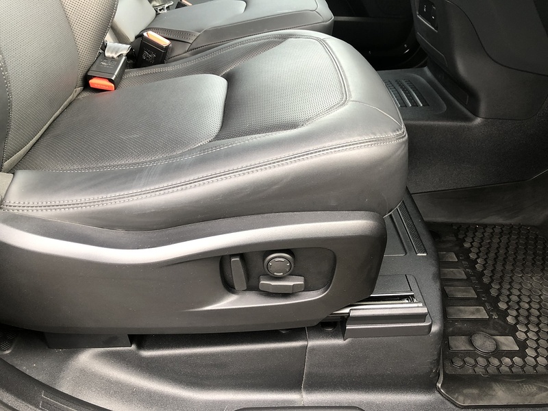 Land Rover Defender 90 D250 MHEV X-Dynamic SE - U1962