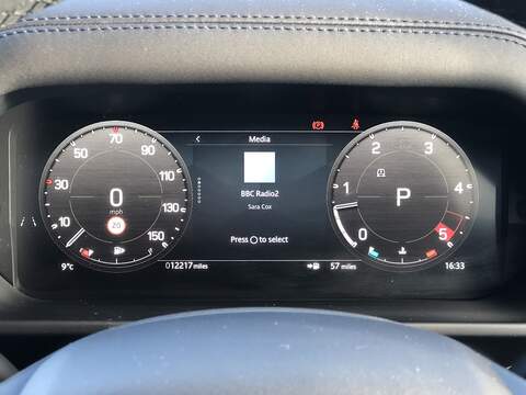 Land Rover Defender 90 D250 MHEV X-Dynamic SE - U1962