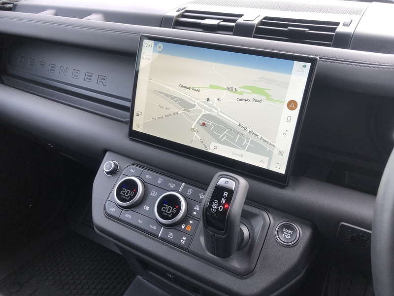 Land Rover Defender 90 D250 MHEV X-Dynamic SE - U1962