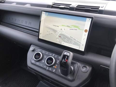 Land Rover Defender 90 D250 MHEV X-Dynamic SE - U1962