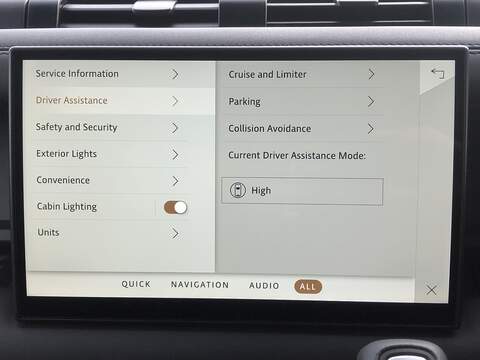 Land Rover Defender 90 D250 MHEV X-Dynamic SE - U1962