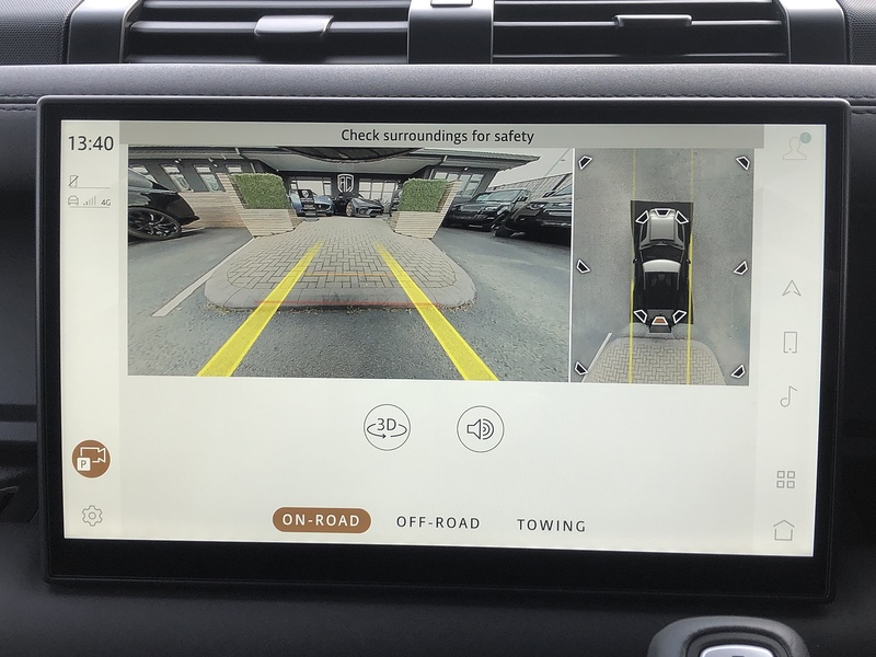 Land Rover Defender 90 D250 MHEV X-Dynamic SE - U1962