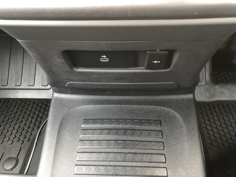 Land Rover Defender 90 D250 MHEV X-Dynamic SE - U1962