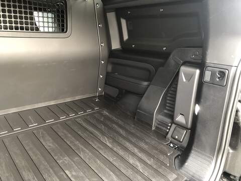 Land Rover Defender 90 D250 MHEV X-Dynamic SE - U1962