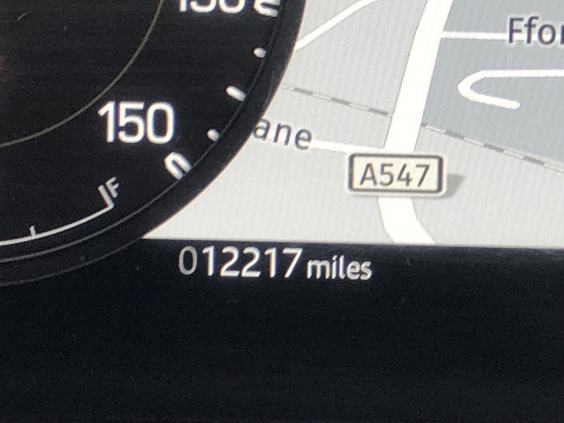 Land Rover Defender 90 D250 MHEV X-Dynamic SE - U1962