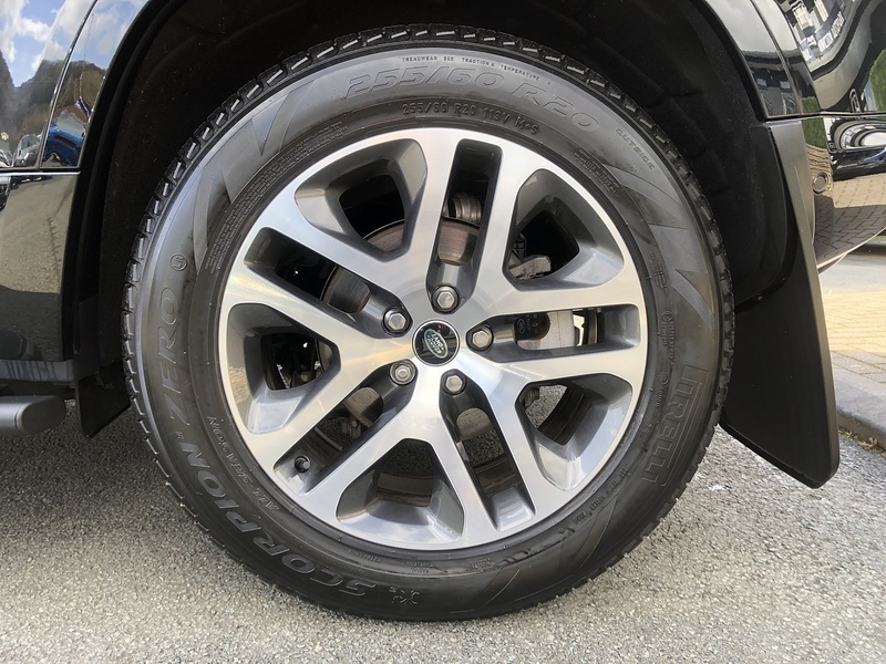 Land Rover Defender 110 D250 MHEV XS Edition - U1966