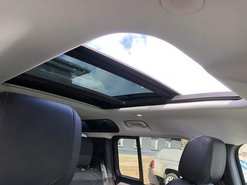 Land Rover Defender 110 D250 MHEV XS Edition - U1966