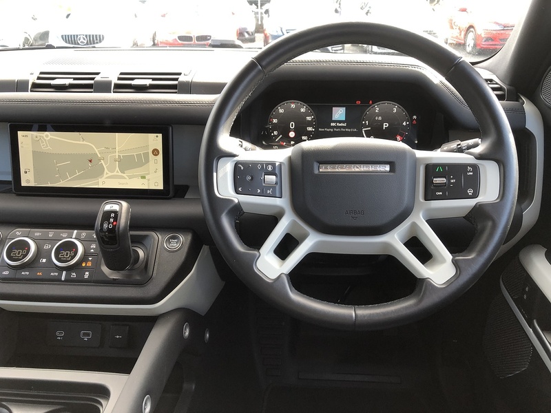 Land Rover Defender 110 D250 MHEV XS Edition - U1966