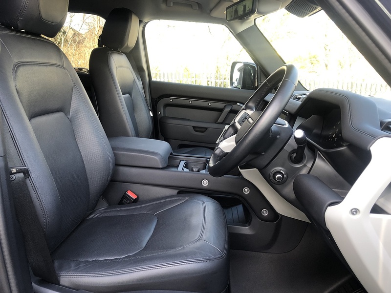 Land Rover Defender 110 D250 MHEV XS Edition - U1966