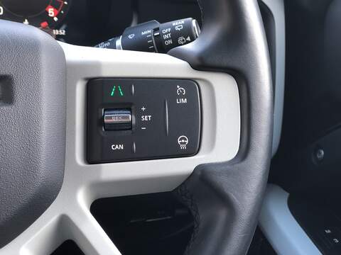 Land Rover Defender 110 D250 MHEV XS Edition - U1966