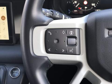 Land Rover Defender 110 D250 MHEV XS Edition - U1966