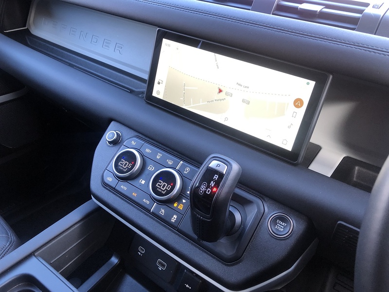 Land Rover Defender 110 D250 MHEV XS Edition - U1966