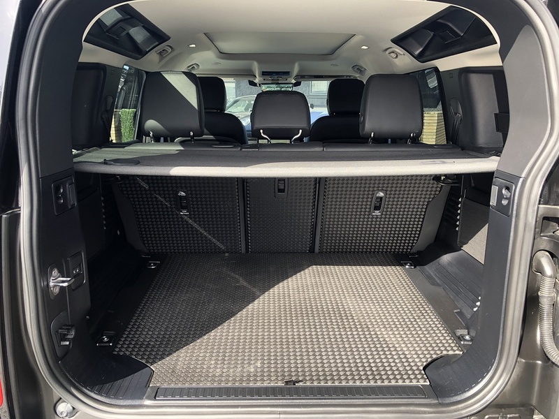 Land Rover Defender 110 D250 MHEV XS Edition - U1966