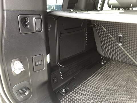 Land Rover Defender 110 D250 MHEV XS Edition - U1966