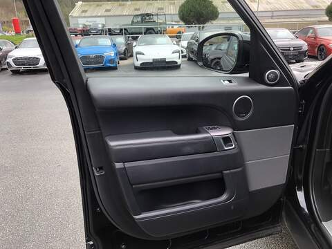 Land Rover Range Rover Sport SD V6 HSE - U1968