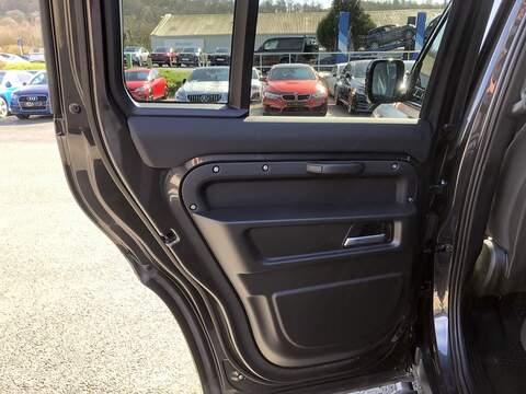 Land Rover Defender 110 D350 MHEV X-Dynamic HSE - U1971