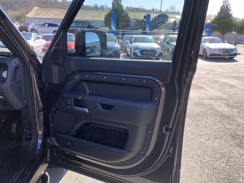 Land Rover Defender 110 D350 MHEV X-Dynamic HSE - U1971