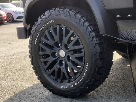 Land Rover Defender 110 TDCi XS - U1972