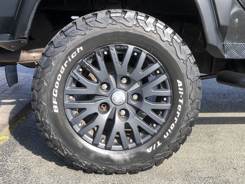 Land Rover Defender 110 TDCi XS - U1972