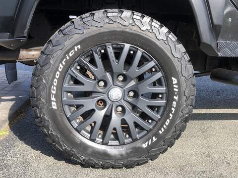 Land Rover Defender 110 TDCi XS - U1972