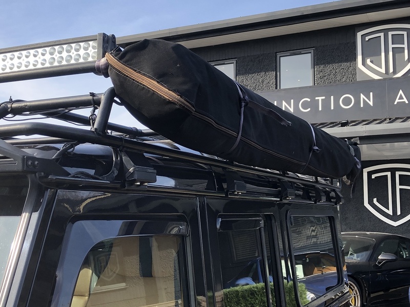 Land Rover Defender 110 TDCi XS - U1972