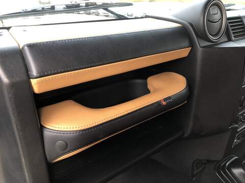 Land Rover Defender 110 TDCi XS - U1972