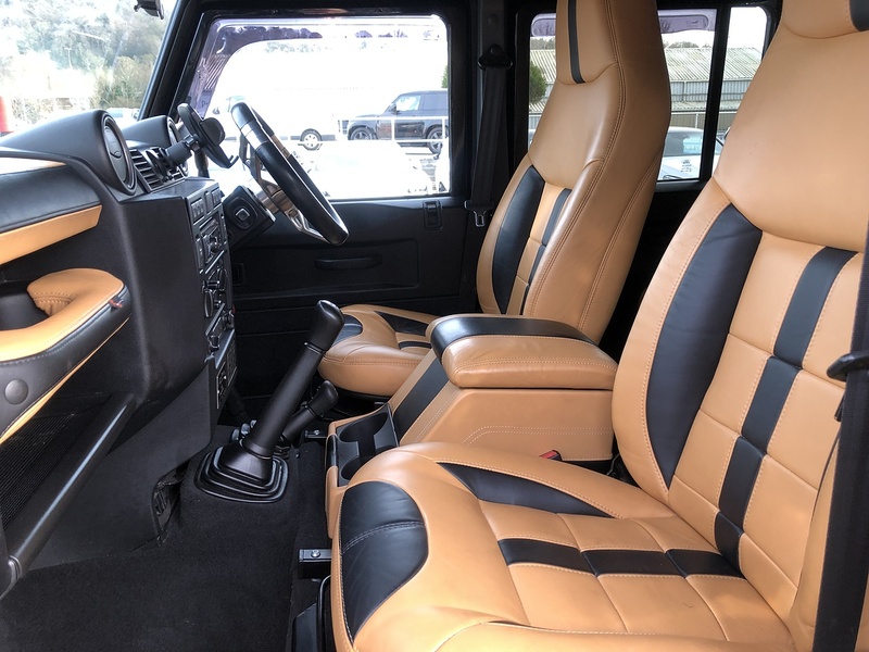 Land Rover Defender 110 TDCi XS - U1972