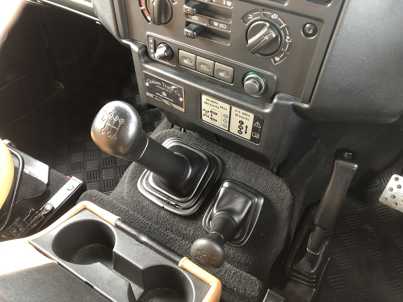 Land Rover Defender 110 TDCi XS - U1972