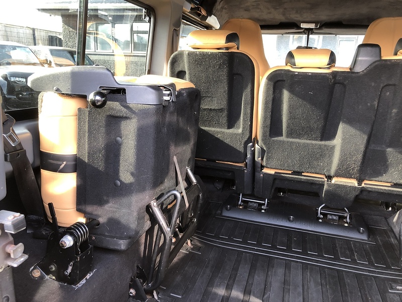 Land Rover Defender 110 TDCi XS - U1972