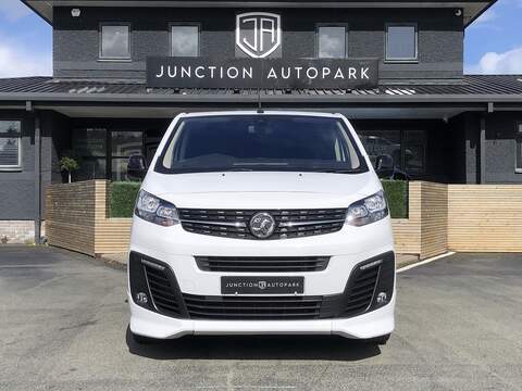 Vauxhall Vivaro Turbo D 3100 GS - U1982