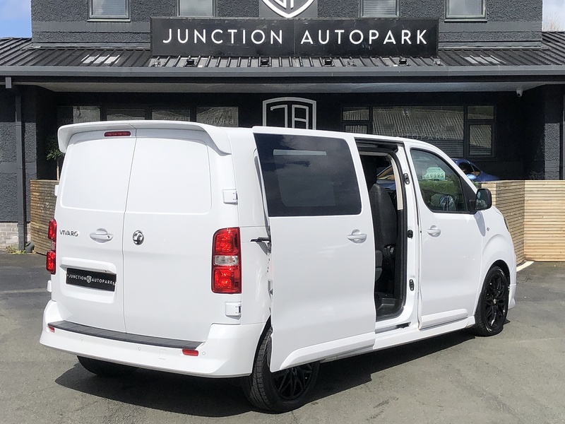 Vauxhall Vivaro Turbo D 3100 GS - U1982