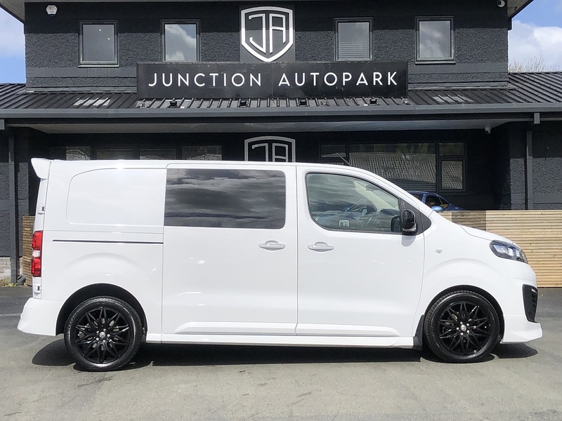 Vauxhall Vivaro Turbo D 3100 GS - U1982