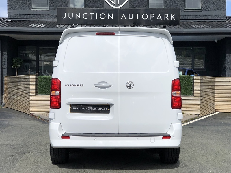 Vauxhall Vivaro Turbo D 3100 GS - U1982