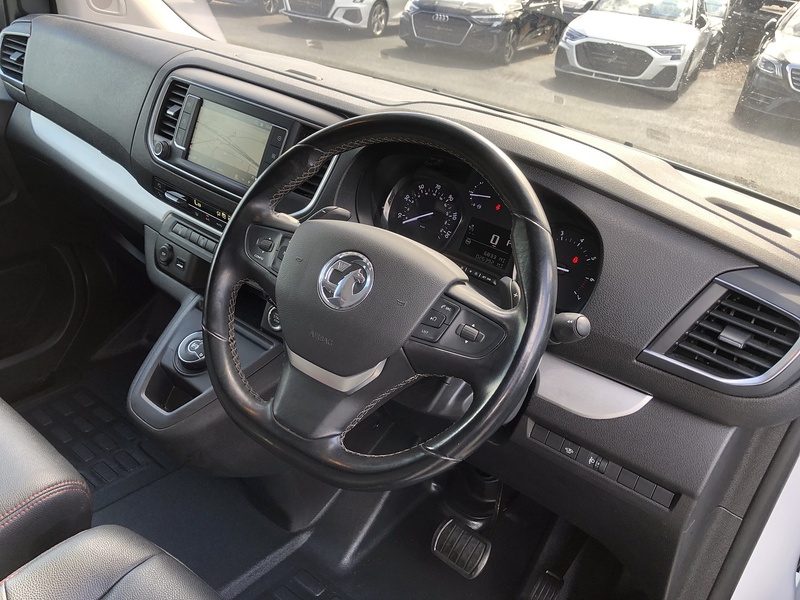 Vauxhall Vivaro Turbo D 3100 GS - U1982