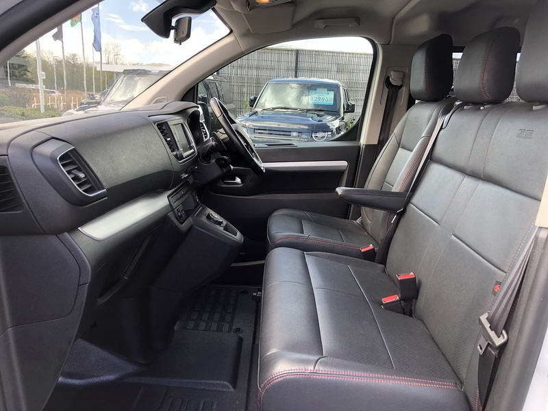 Vauxhall Vivaro Turbo D 3100 GS - U1982