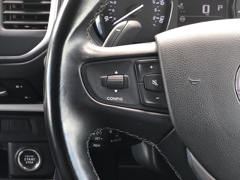 Vauxhall Vivaro Turbo D 3100 GS - U1982