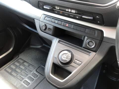 Vauxhall Vivaro Turbo D 3100 GS - U1982