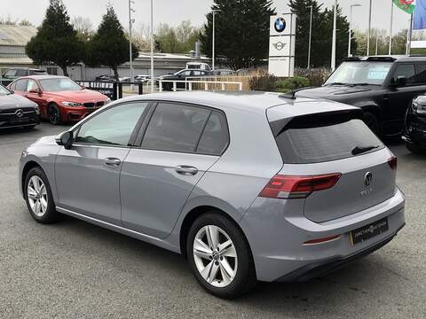 Volkswagen Golf TSI Life - U1983