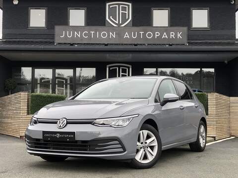 Volkswagen Golf TSI Life - U1983