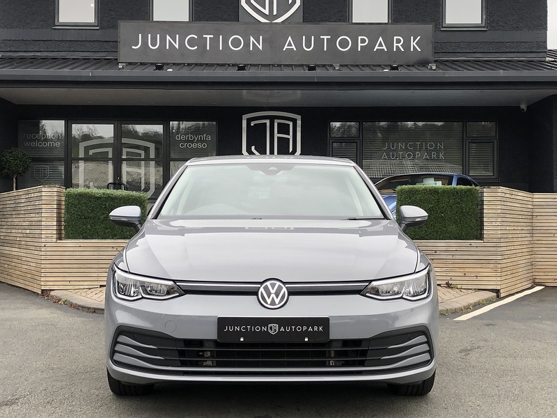 Volkswagen Golf TSI Life - U1983